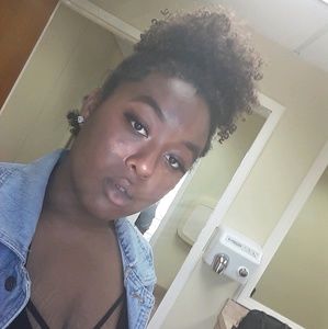 Meet your Posher, Kiyel